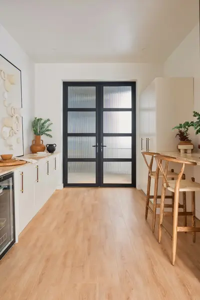 Nucleus Laminate — lifestyle photo 8