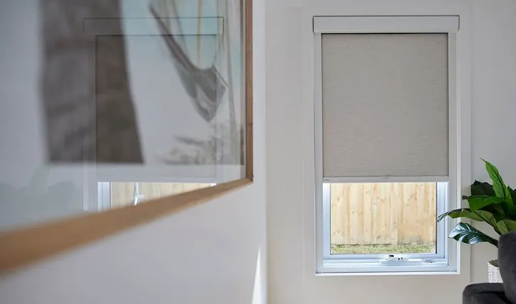 Norman · LightGuard side tracks